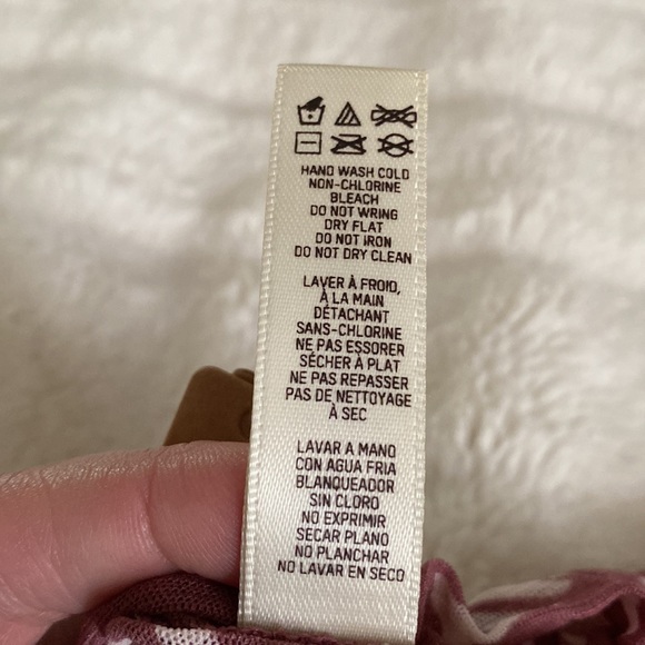 SKIMS sheer mesh thong bodysuit in raspberry swirl - Picture 6 of 7